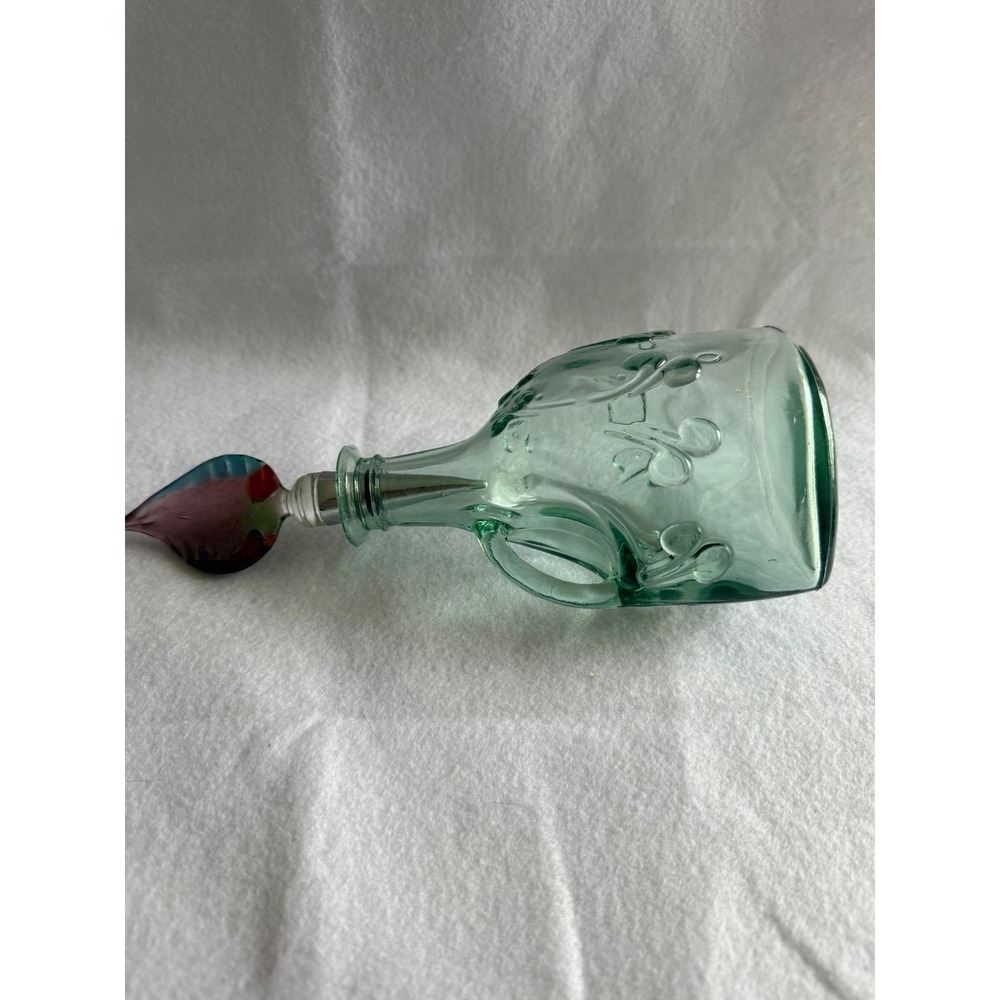 Vtg. Canada Pale Green Glass Decanter Bottle-3D Design Decor w/decorative stop - Picture 8 of 9